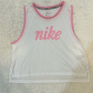 Nike Crop Top